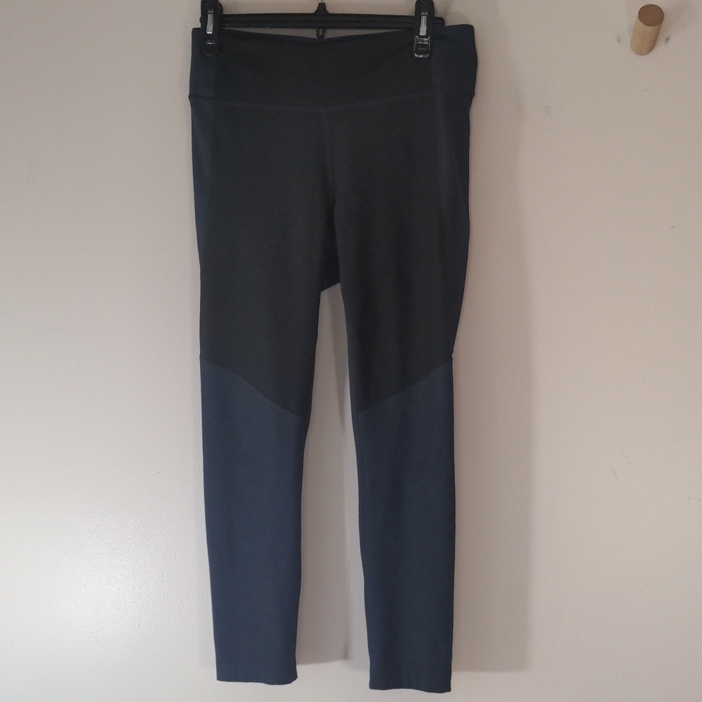 Outdoor Voices Compression Two-Toned Navy Blue Legging small - Picture 4 of 9